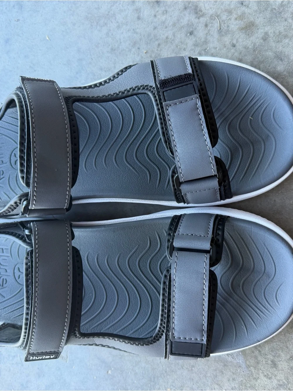 Hurley lightweight sandals